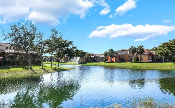 Estero, FL 33928,8565 Via Garibaldi CIR #104