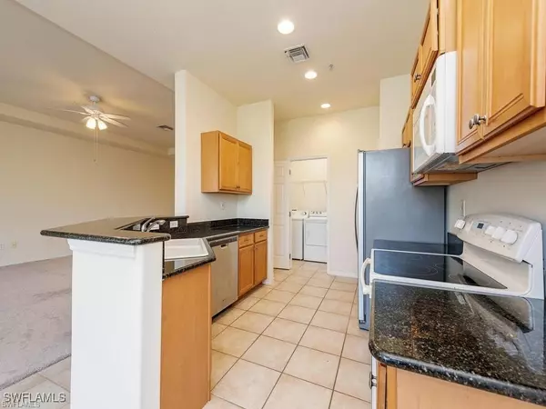 Naples, FL 34105,12854 Carrington CIR #7