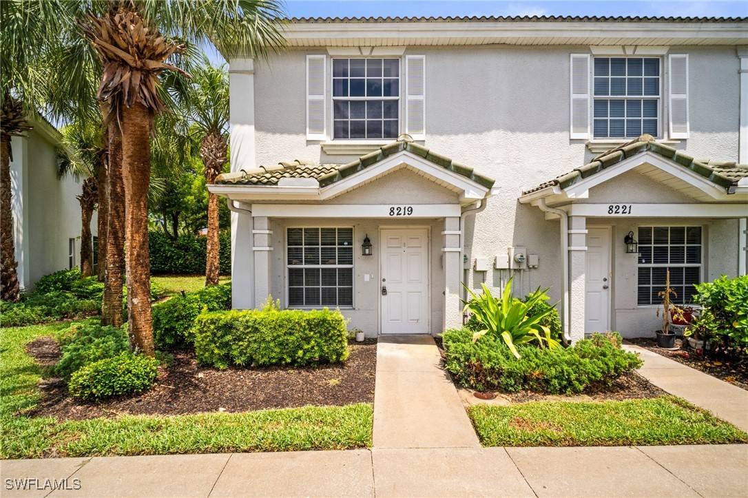 8219 pacific beach DR, Fort Myers, FL 33966