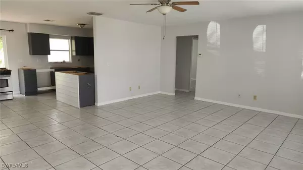 Cape Coral, FL 33991,2837 SW 1st TER