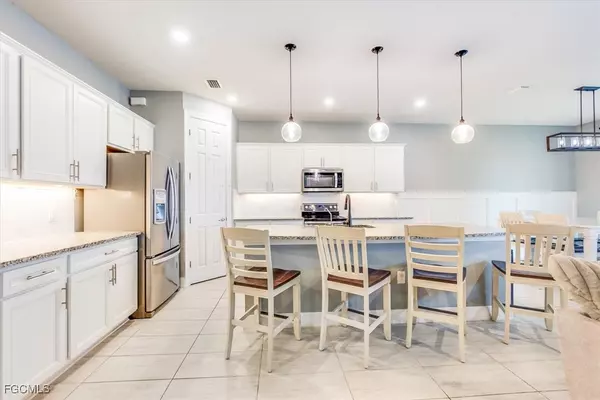 Alva, FL 33920,3548 E Hampton CIR