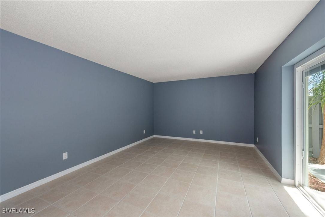 Fort Myers, FL 33908,17452 Silver Fox DR #D