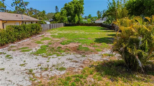 Bonita Springs, FL 34134,4421 Tarpon AVE