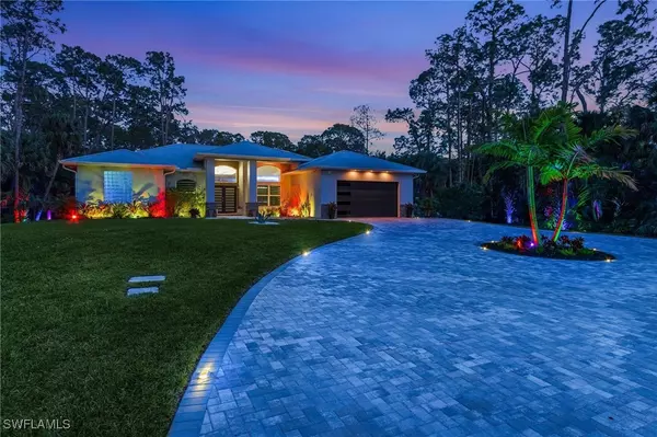 Naples, FL 34119,364 Logan BLVD S