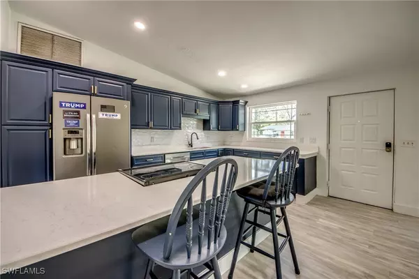 Fort Myers, FL 33907,2342 Dover AVE