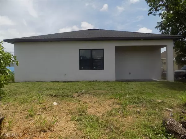 Fort Myers, FL 33916,2992 Douglas AVE