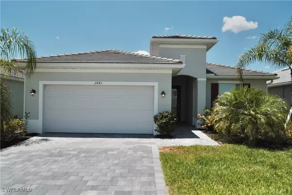 2445 Orchard ST, Naples, FL 34120