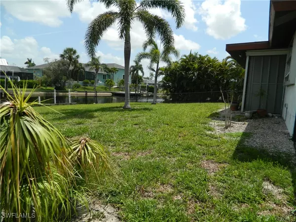 Fort Myers, FL 33908,6408 Cocos DR