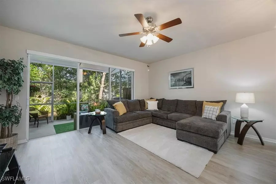 15809 Marcello CIR, Naples, FL 34110