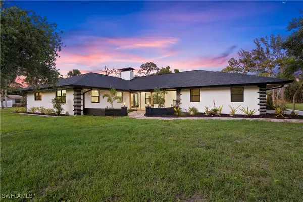 Fort Myers, FL 33908,3571 Heritage LN