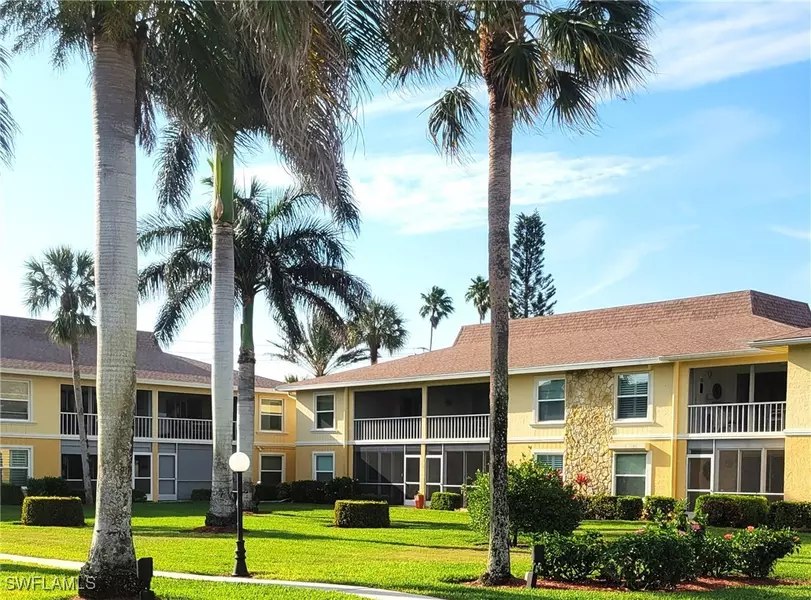 401 Charlemagne BLVD #C112, Naples, FL 34112