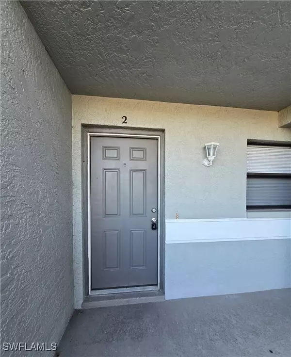 4815 Triton CT E #2, Cape Coral, FL 33904