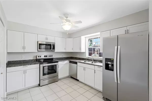 Bonita Springs, FL 34134,4402 Pine Lake RD