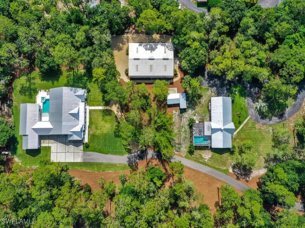 Naples, FL 34117,3475 3rd AVE SW