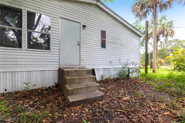Moore Haven, FL 33471,1798 Williams RD