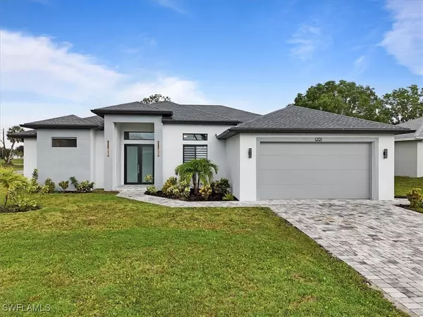 1201 SW 8th PL, Cape Coral, FL 33991