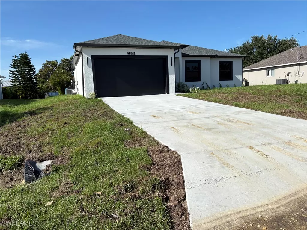 Cape Coral, FL 33909,1208 NE 19th ST