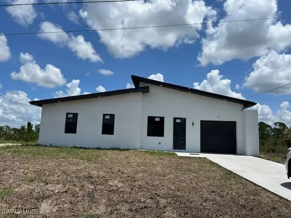 3107 Meadow RD, Lehigh Acres, FL 33974