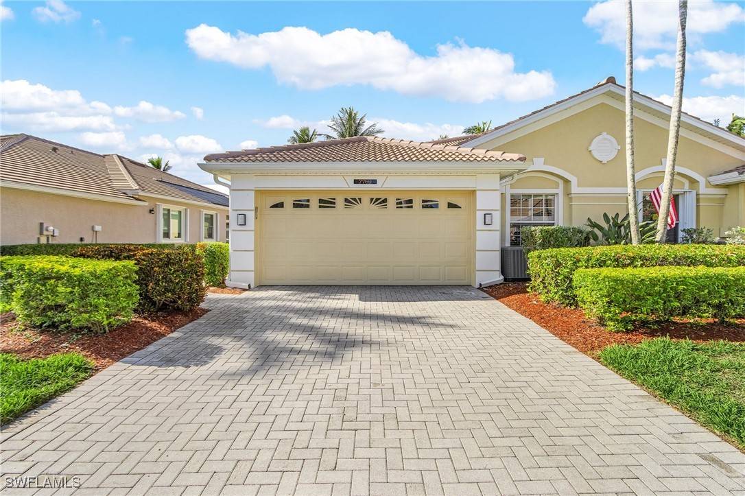 Fort Myers, FL 33907,7769 Bay Lake DR