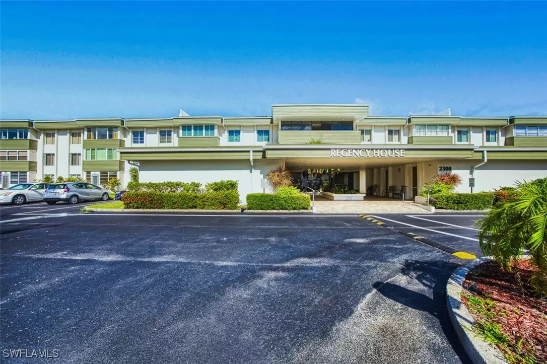 Port Charlotte, FL 33952,2300 Aaron ST #211