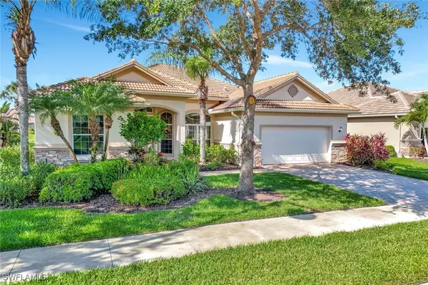 9693 Cobalt Cove CIR, Naples, FL 34120