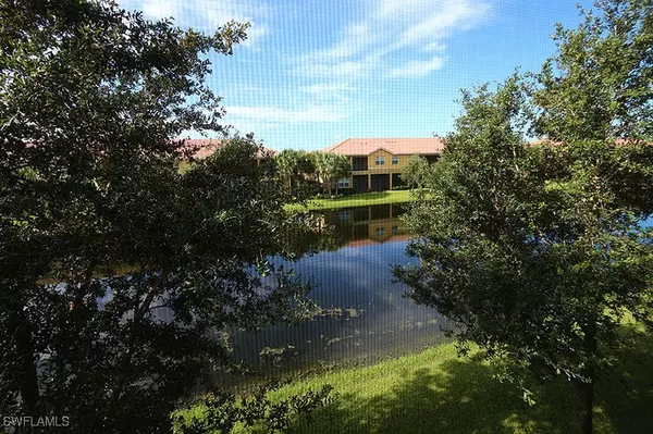 Naples, FL 34105,6525 Monterey PT #203
