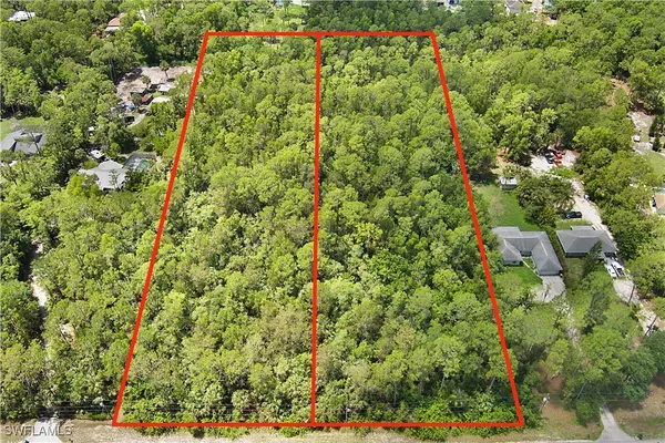Naples, FL 34117,3730 23RD AVE SW