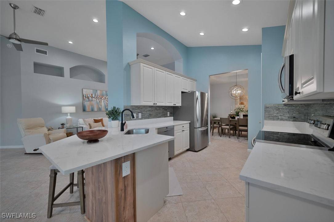 Estero, FL 34135,10442 Autumn Breeze DR #201