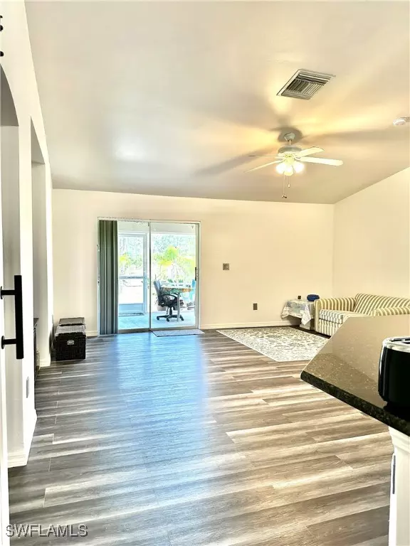 Naples, FL 34120,2675 70th AVE NE