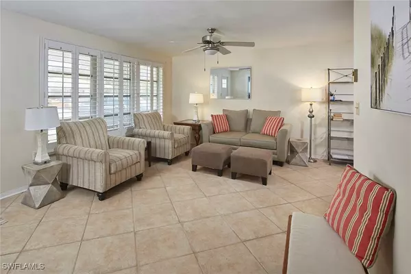 Naples, FL 34112,1721 Smugglers CV