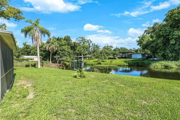 108 Powell Creek CIR, North Fort Myers, FL 33917