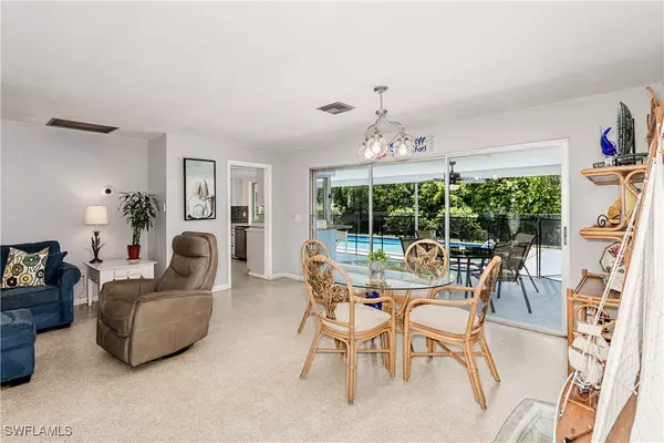 Marco Island, FL 34145,211 W Flamingo CIR