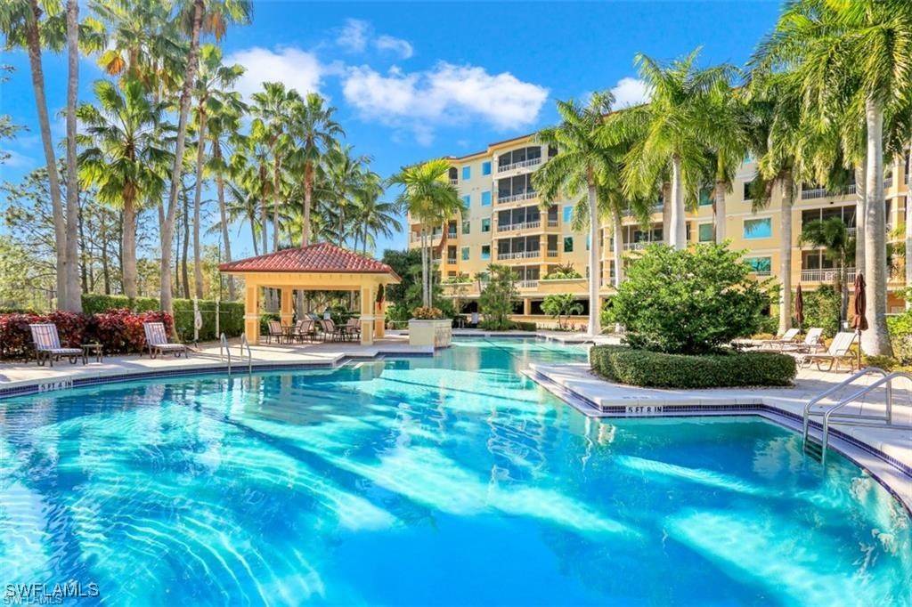 Naples, FL 34109,2738 Tiburon BLVD E #B406