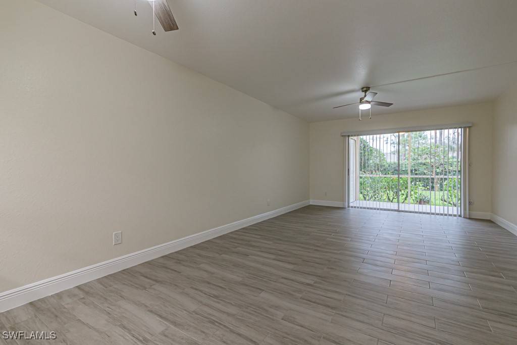 Naples, FL 34112,2566 Kings Lake BLVD #104