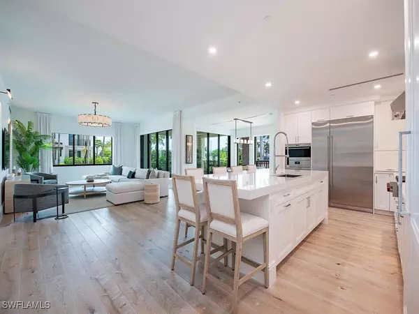 1130 3rd AVE S #109, Naples, FL 34102