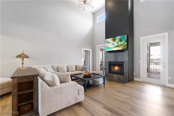 Fort Myers Beach, FL 33931,211 Sterling AVE