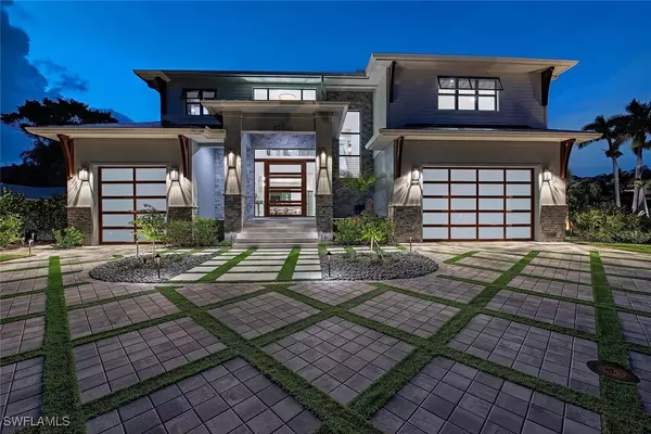 655 Parkview LN, Naples, FL 34103