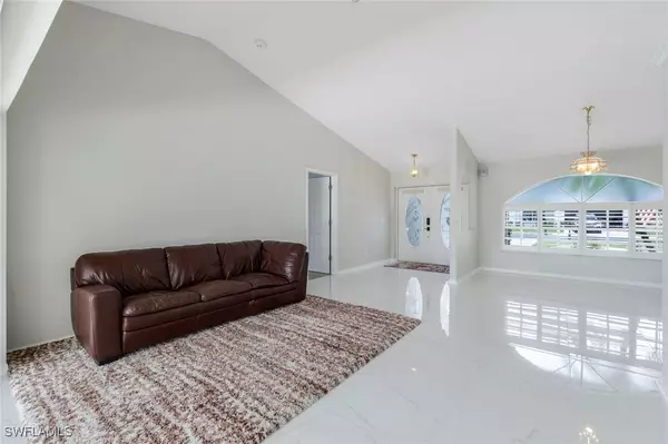 Fort Myers, FL 33912,7563 Woodland Bend CIR