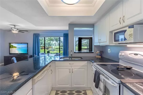 Fort Myers, FL 33907,5870 Trailwinds DR #614
