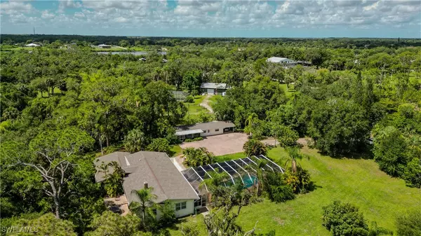 Alva, FL 33920,18220 Elmwood DR