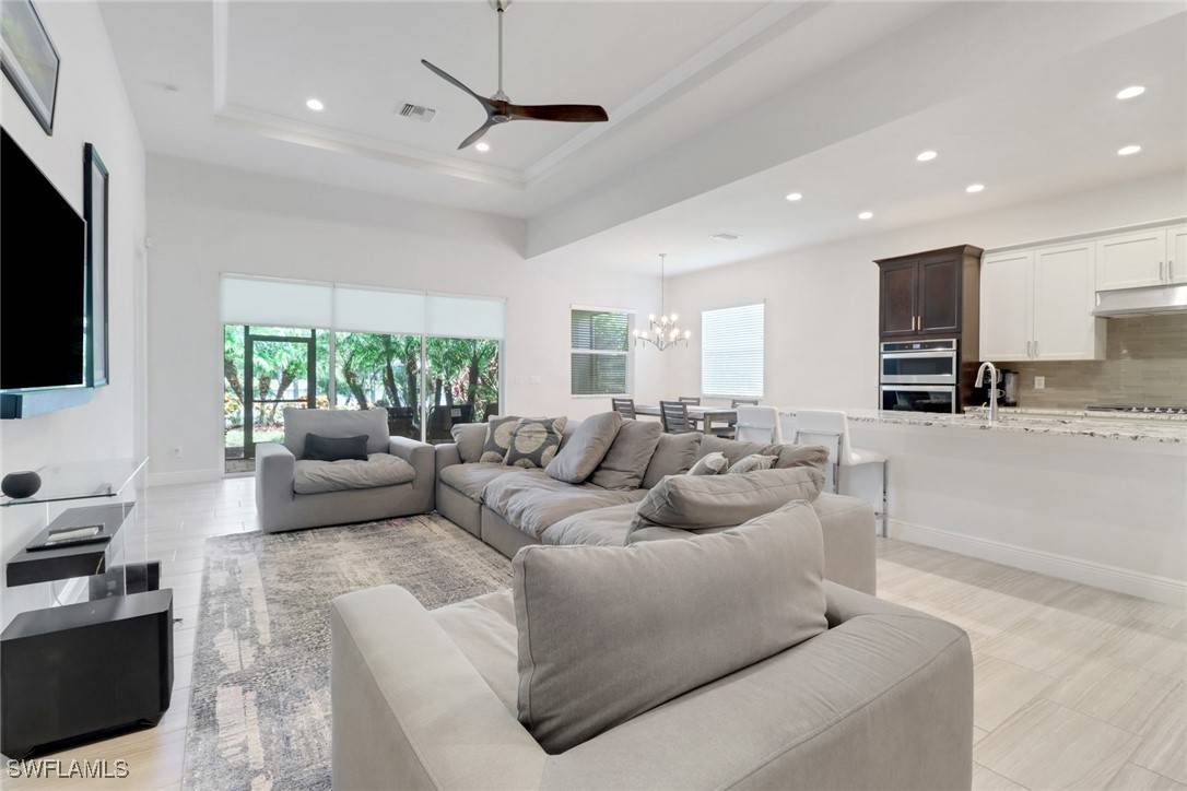 Naples, FL 34114,8913 Redonda DR