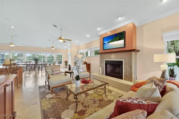 Sanibel, FL 33957,6120 Henderson RD