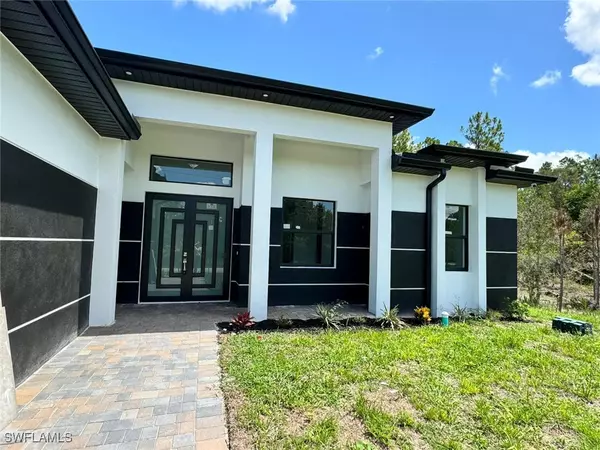 Lehigh Acres, FL 33974,1231 Racoon ST E