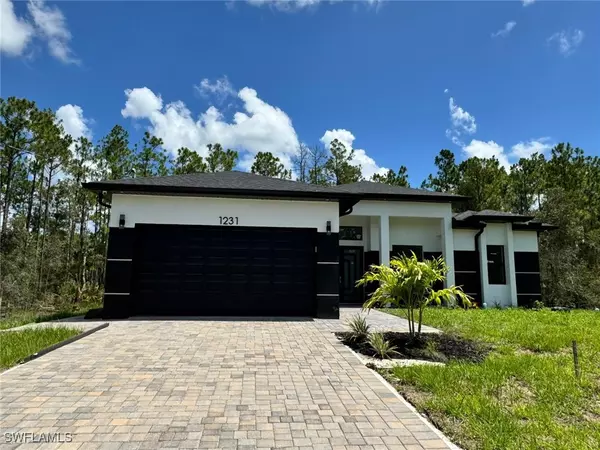 Lehigh Acres, FL 33974,1231 Racoon ST E