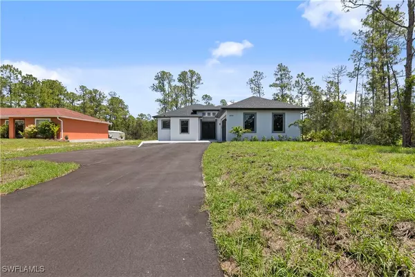 Naples, FL 34120,4371 47th AVE NE