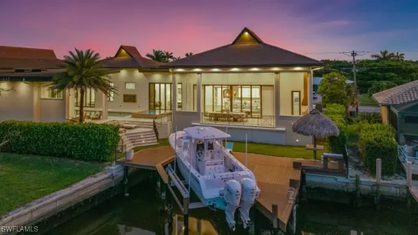 517 N Barfield DR, Marco Island, FL 34145