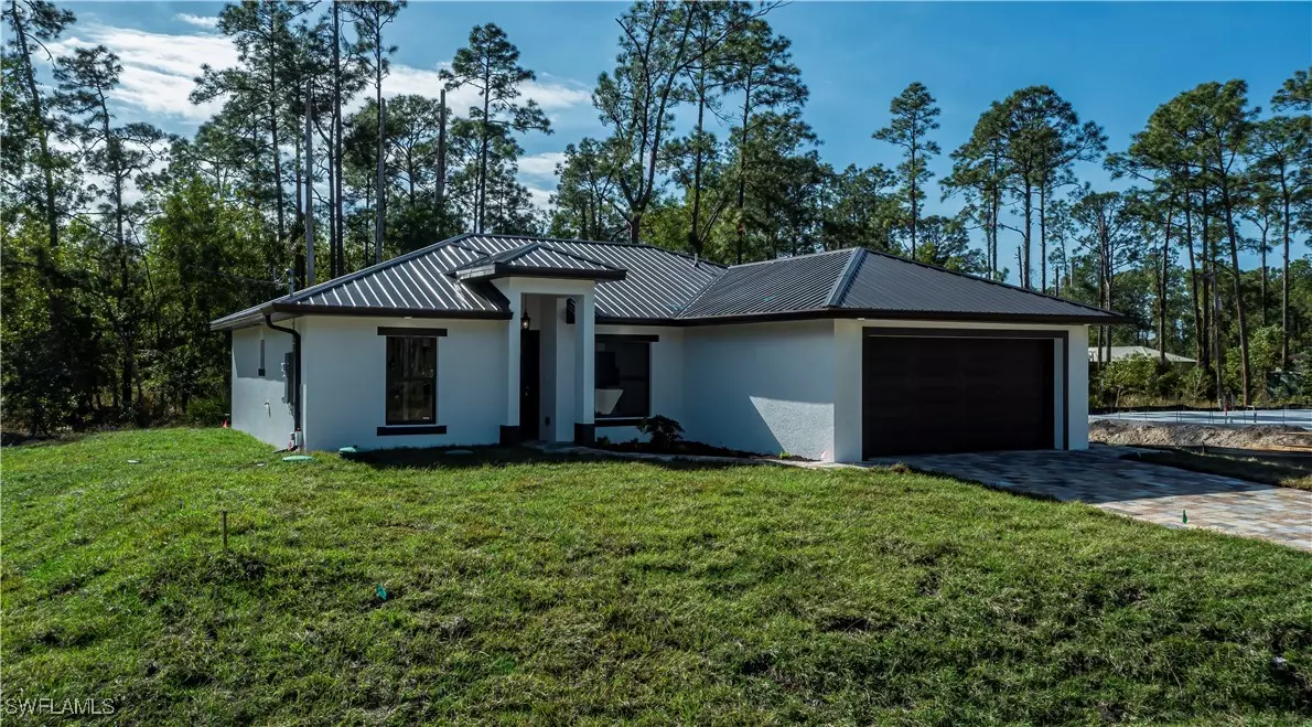 Lehigh Acres, FL 33974,662 Foxchase DR