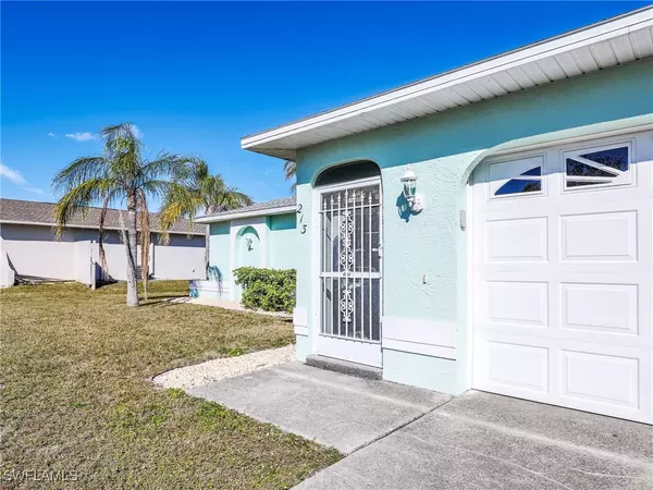 Cape Coral, FL 33904,213 SE 27th ST