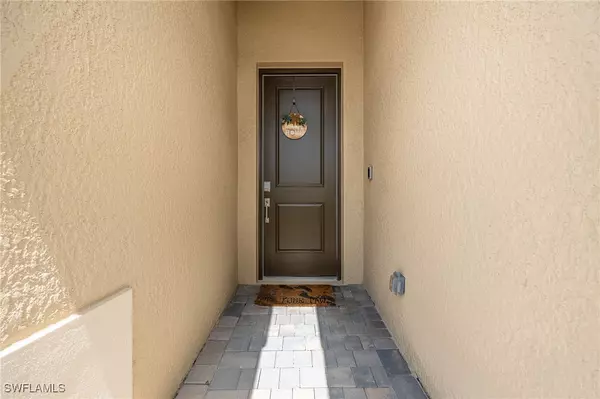 Fort Myers, FL 33905,3300 Altimira DR