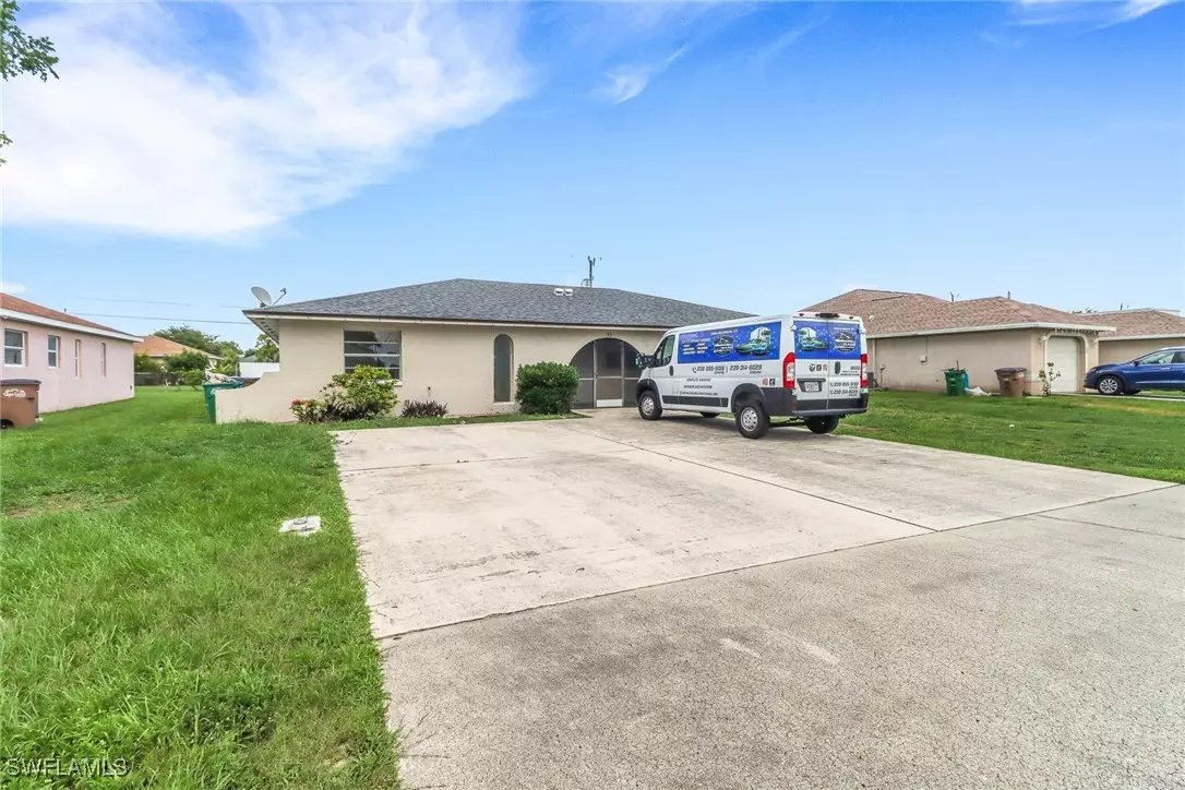 Cape Coral, FL 33909,31 NE 16th PL #A-B